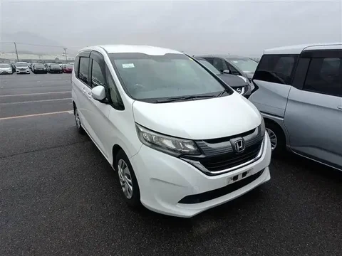 Honda Freed 2017 170т.км - Легковые автомобили в Владивосток