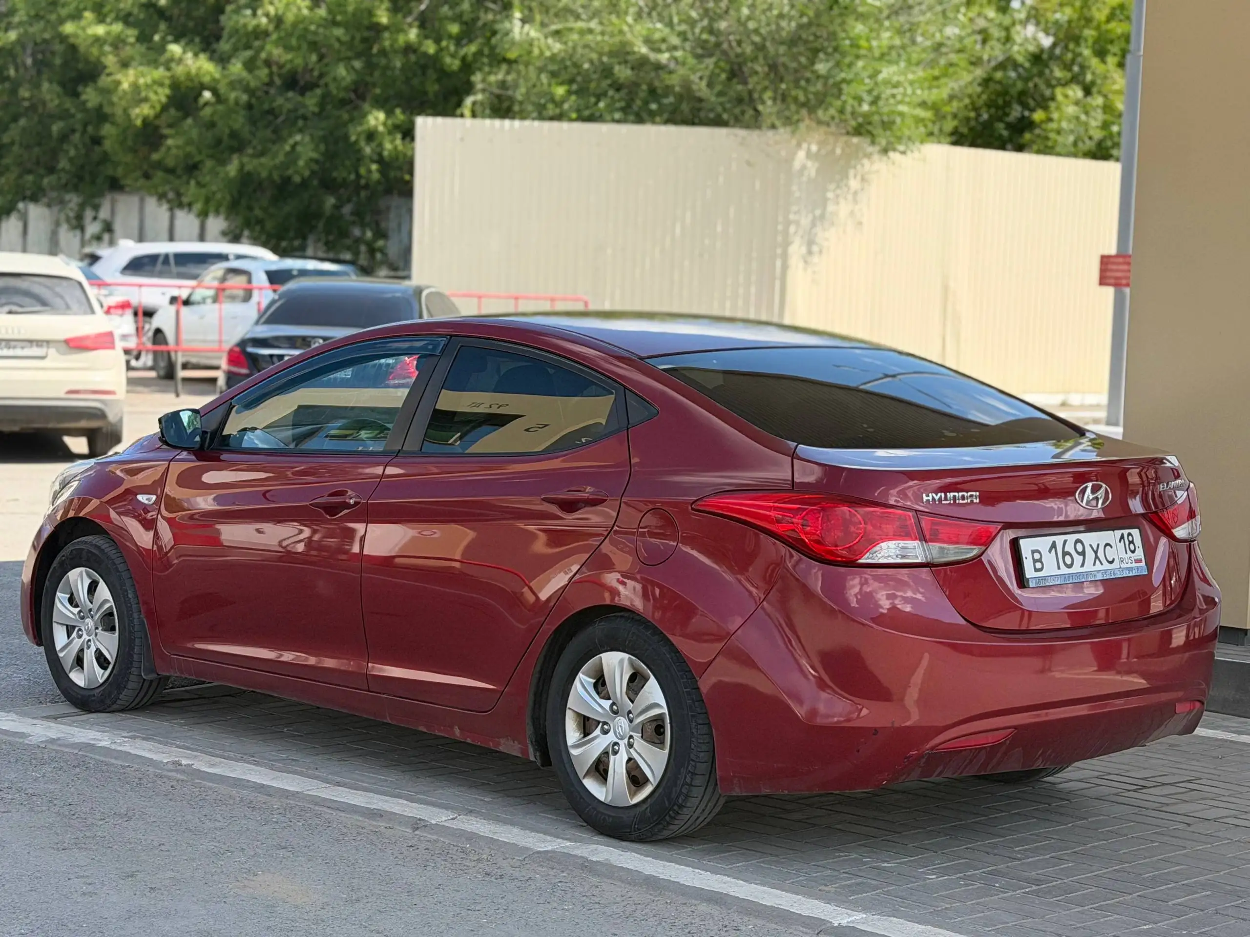 Hyundai Elantra 2012 1.6 МТ - Легковые автомобили (Авто) в Казань
