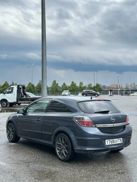 OPEL ASTRA GTC 2008 1.6 КОНДЕР - Бортовые компьютеры в Казань