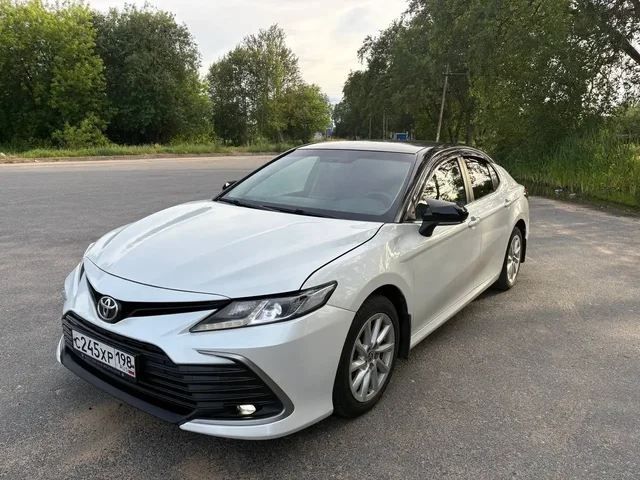 Продам Toyota Camry 2021 - Мотовездеходы в Санкт-Петербург