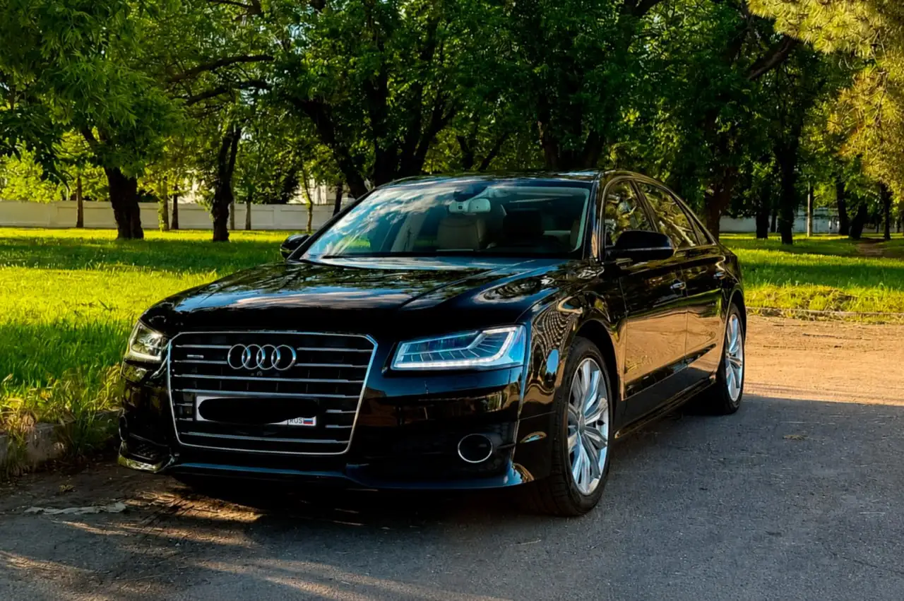Audi A8 2016 - Автомобили с пробегом (Авто) в Санкт-Петербург