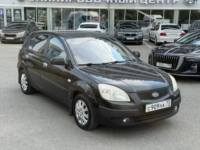 KIA RIO 1.4 МТ 2007 в отличном состоянии - ГАЗель Соболь в Казань