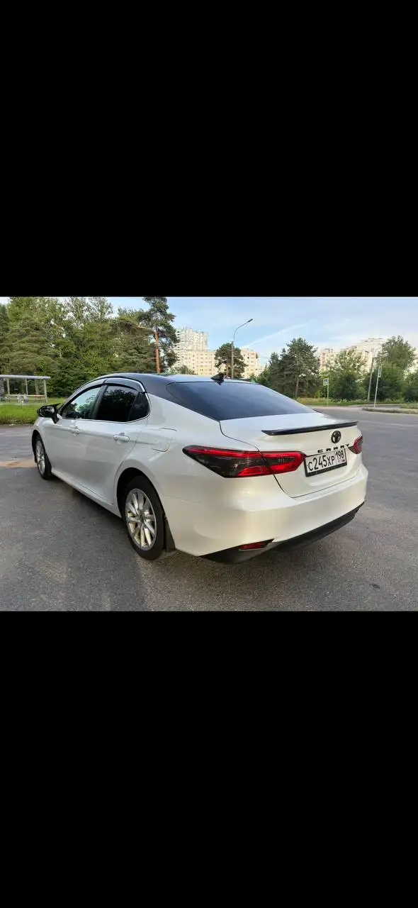 Автомобиль 2021 год рест, двигатель 2.0, пробег 273 тыс. - Авто в Санкт-Петербург