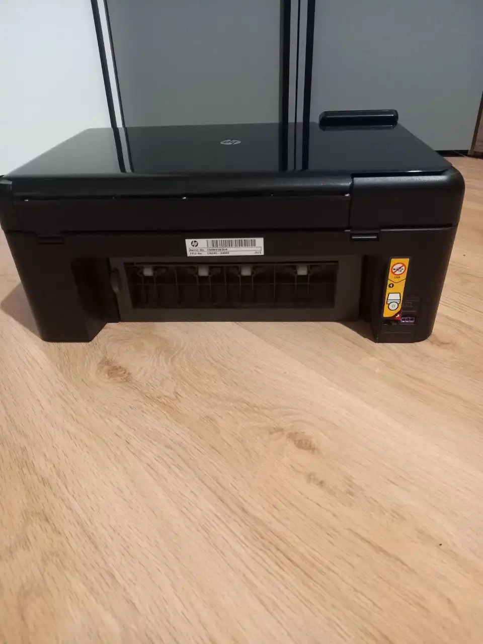 Продам неисправный принтер HP