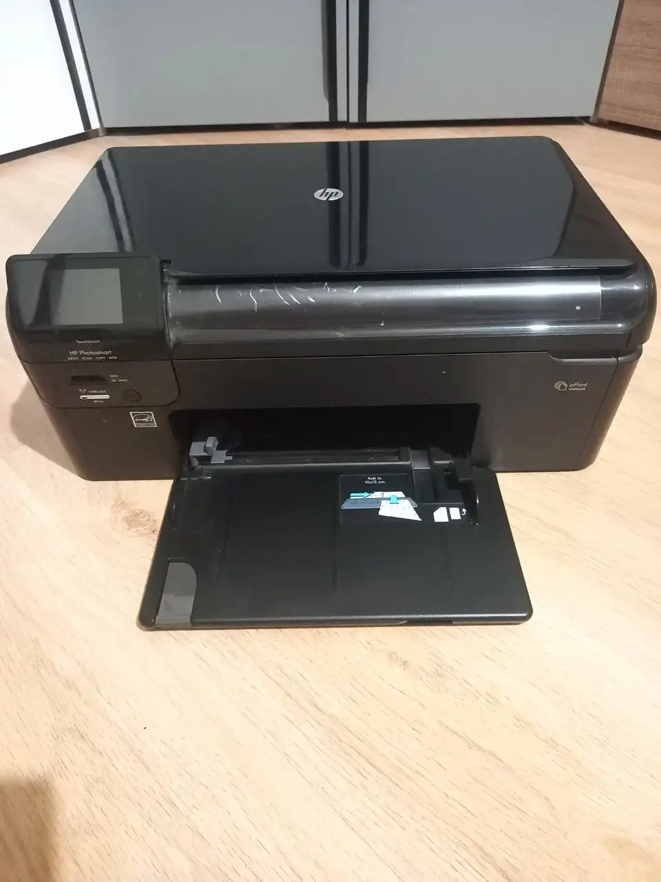 Продам неисправный принтер HP