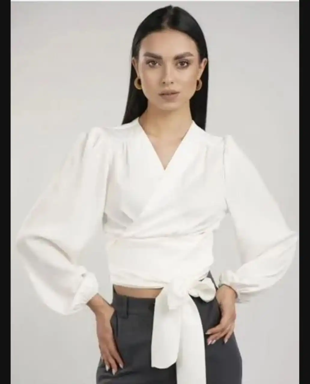 Продам блузку на запах в отличном состоянии