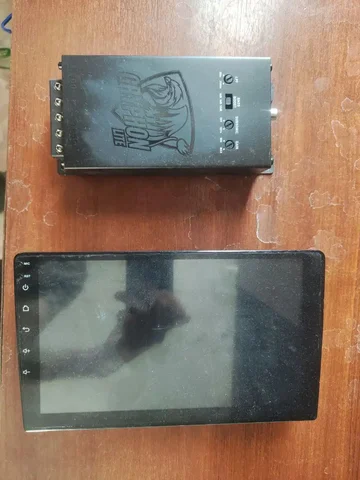 Продам усилитель и дисплей - частное объявление в Энгельс