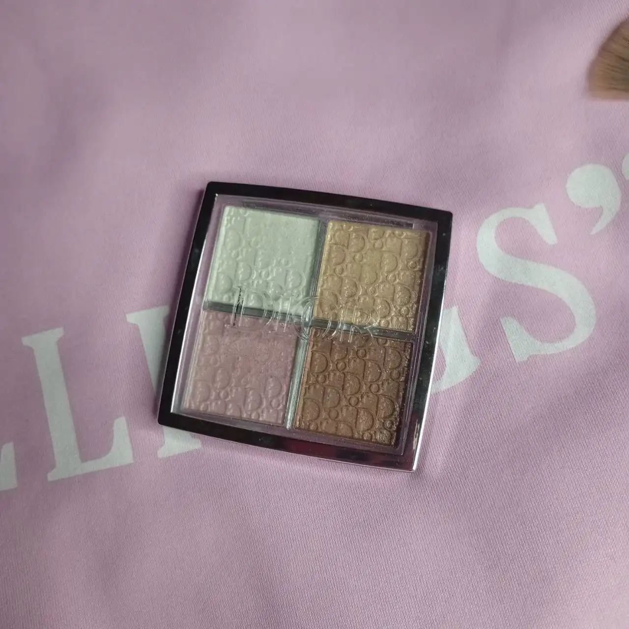 Палетка Dior б/у - Палетка (Красота и здоровье) в Энгельс