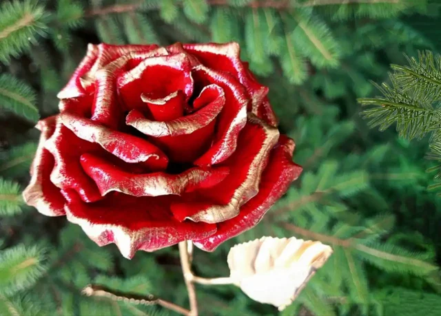 Кованая роза из металла - Коньки в Энгельс