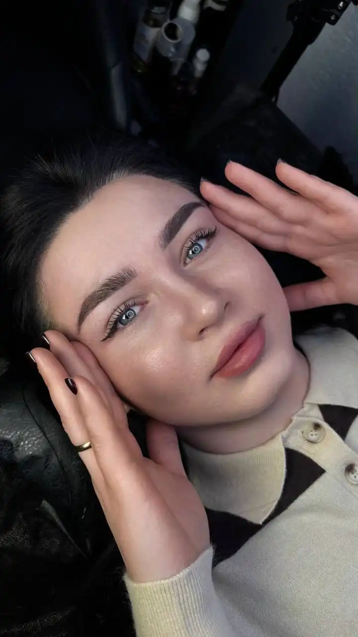 Перманентный макияж и окрашивание бровей - Перманентный макияж (Красота и здоровье) в Энгельс