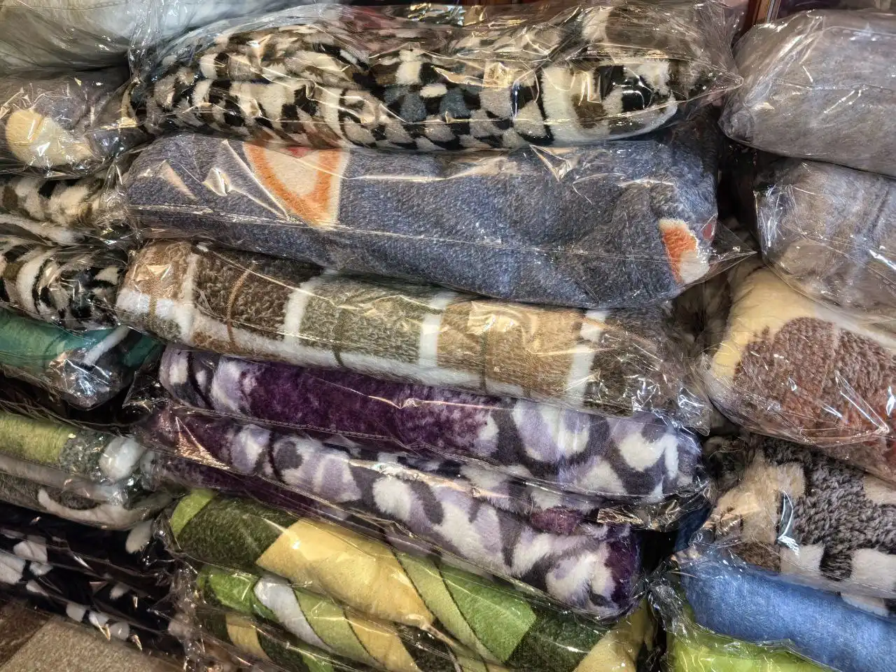 Пледы флисовые - Текстиль (Для дома и дачи) в Энгельс