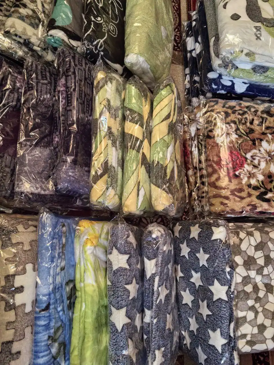 Пледы флисовые - Текстиль (Для дома и дачи) в Энгельс