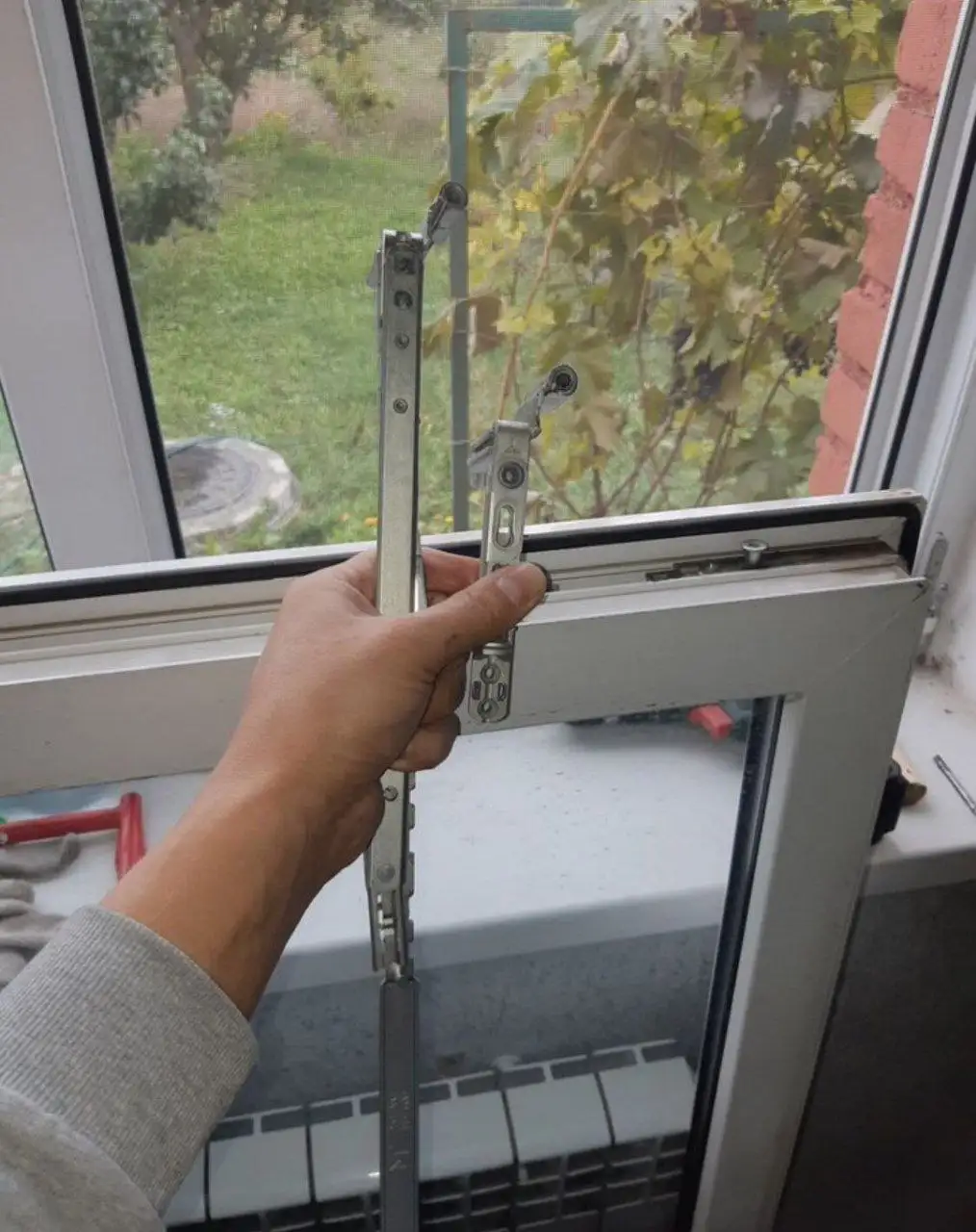 Ремонт окон и ПВХ дверей - Ремонт и строительство (Услуги) в Энгельс