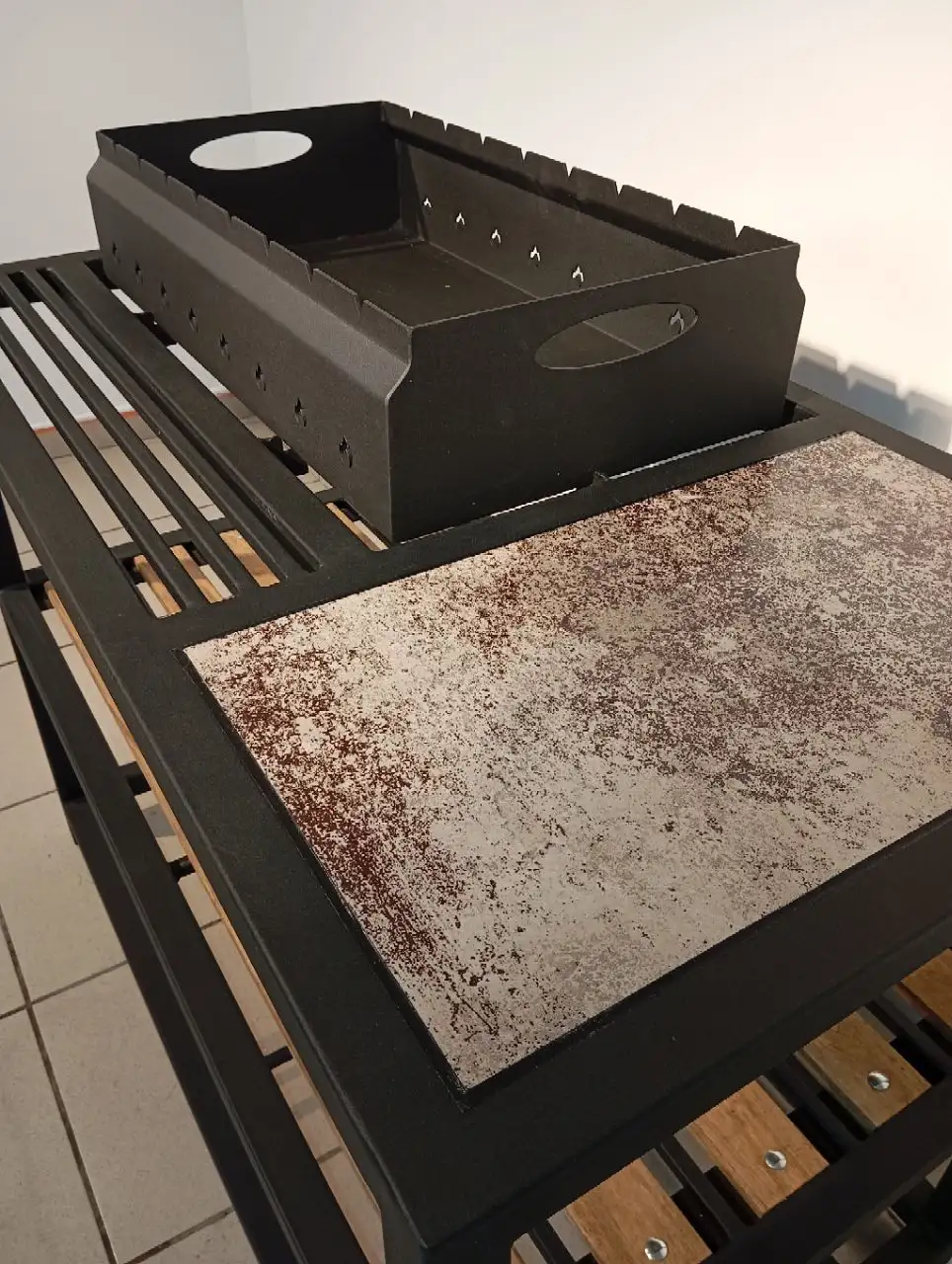 Стол с мангалом производства Саратов - Для дома и дачи в Энгельс