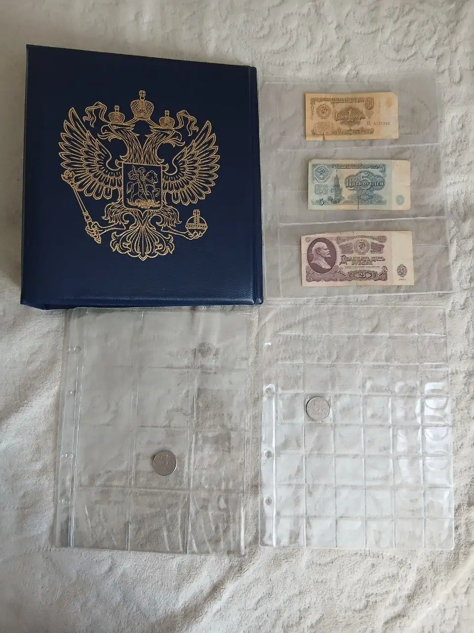 Папка для монет и купюр кожзам - Коллекционирование (Хобби и отдых) в Энгельс