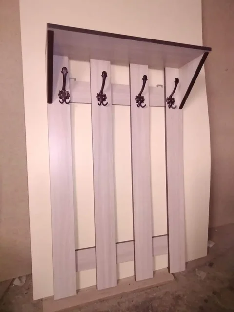 Настенная вешалка для одежды из ЛДСП - Сантехника и ванная в Энгельс