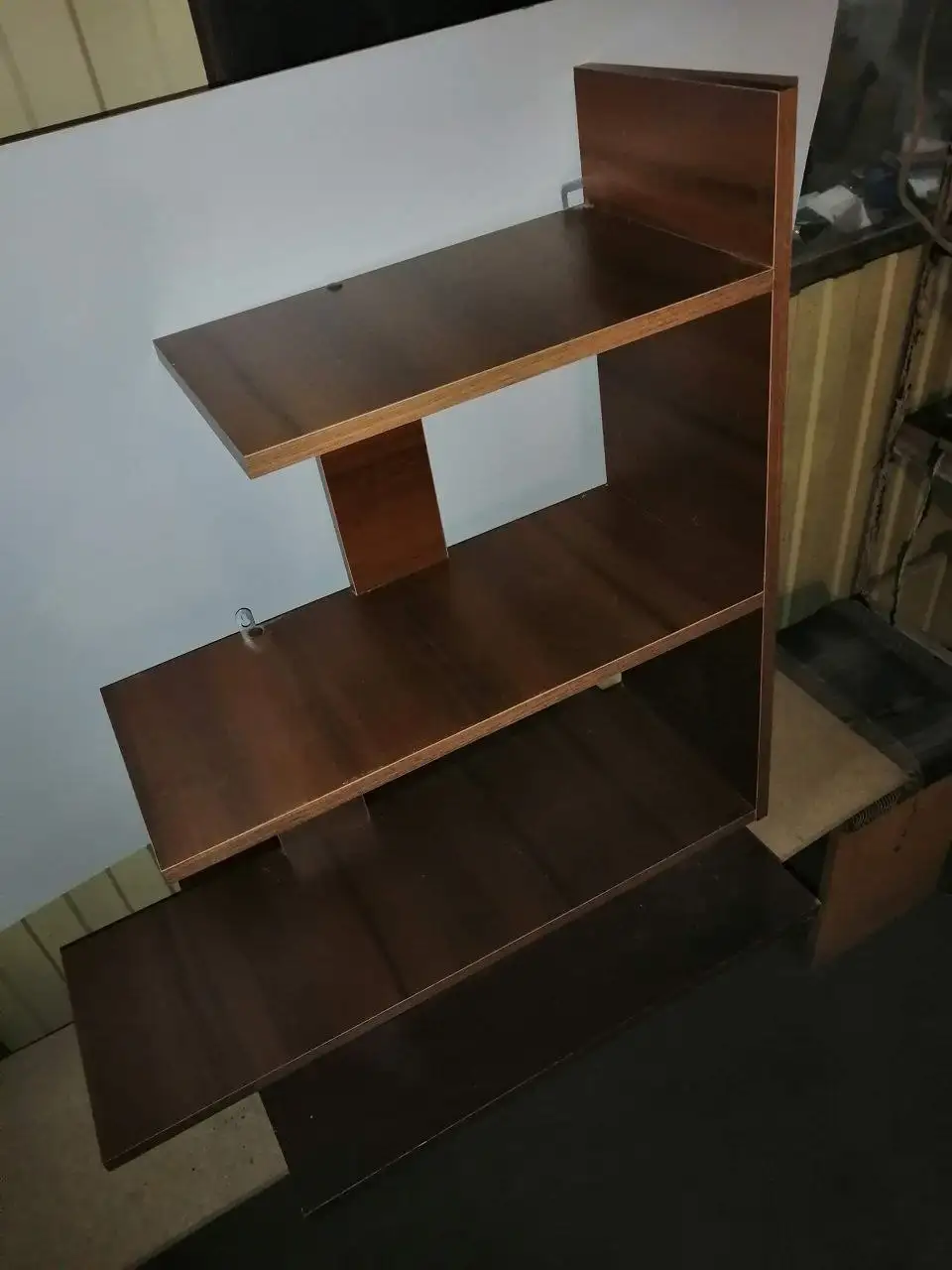 Полка настенная 700Х700Х250 (орех экко) - Мебель (Для дома и дачи) в Владимир