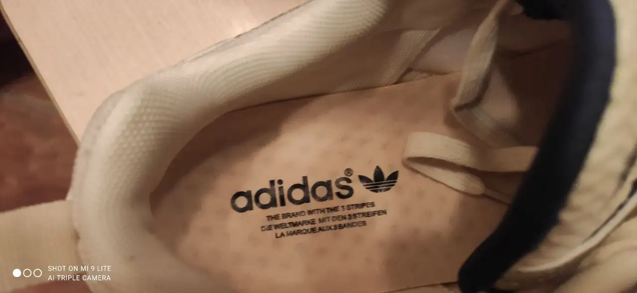 Продам кроссовки 43 размер - Обувь (Одежда) в Энгельс