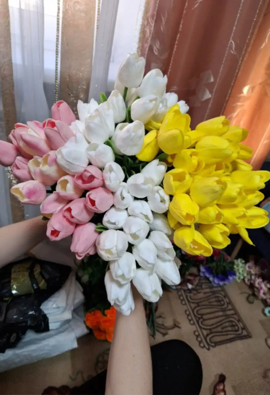 Силиконовые тюльпаны в наличии - Хобби и отдых в Энгельс