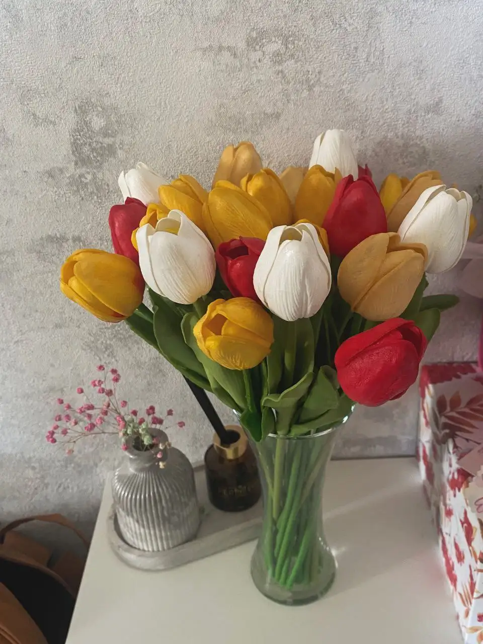 Силиконовые тюльпаны в наличии - Хобби и отдых в Энгельс