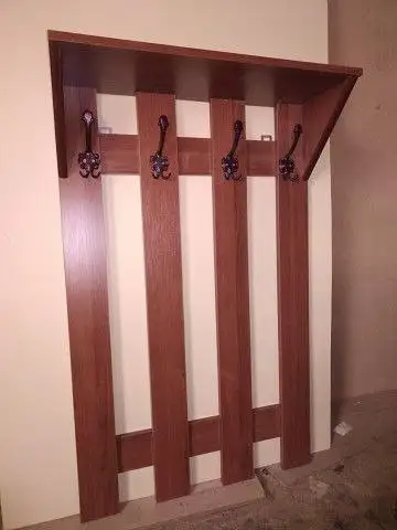 Настенная вешалка для одежды из ЛДСП - Мебель (Для дома и дачи) в Энгельс