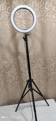 Кольцевая лампа б/у в хорошем состоянии - Швейная техника в Энгельс