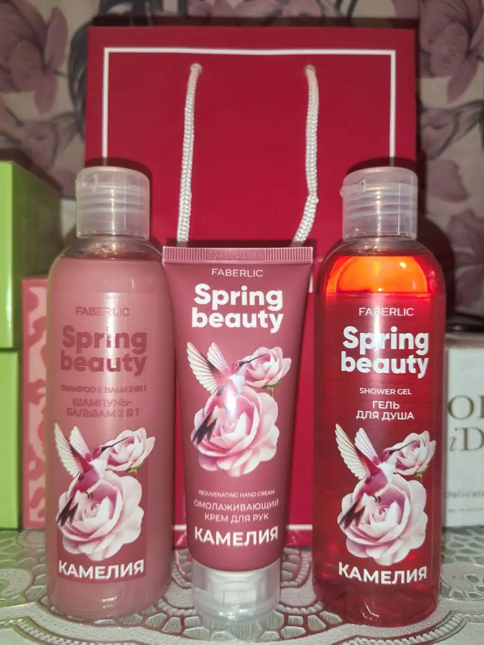 Набор косметики Фаберлик - Косметика (Барахолка) в Энгельс