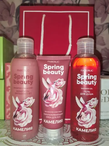 Набор косметики Фаберлик - Кондитерские изделия в Энгельс