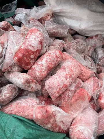 Продажа мясокостного фарша куриного с доставкой - Двери в Саратов