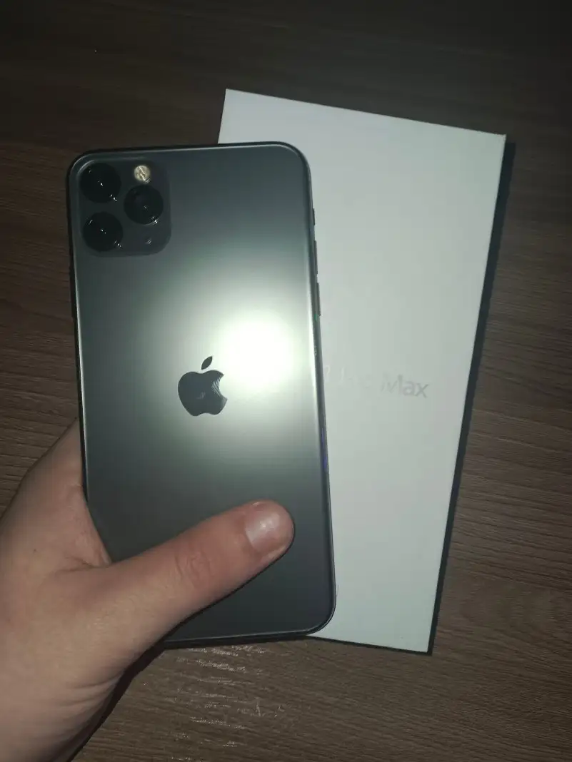 iPhone 11 Pro Max 256GB отличное состояние - Смартфоны (Электроника) в Энгельс