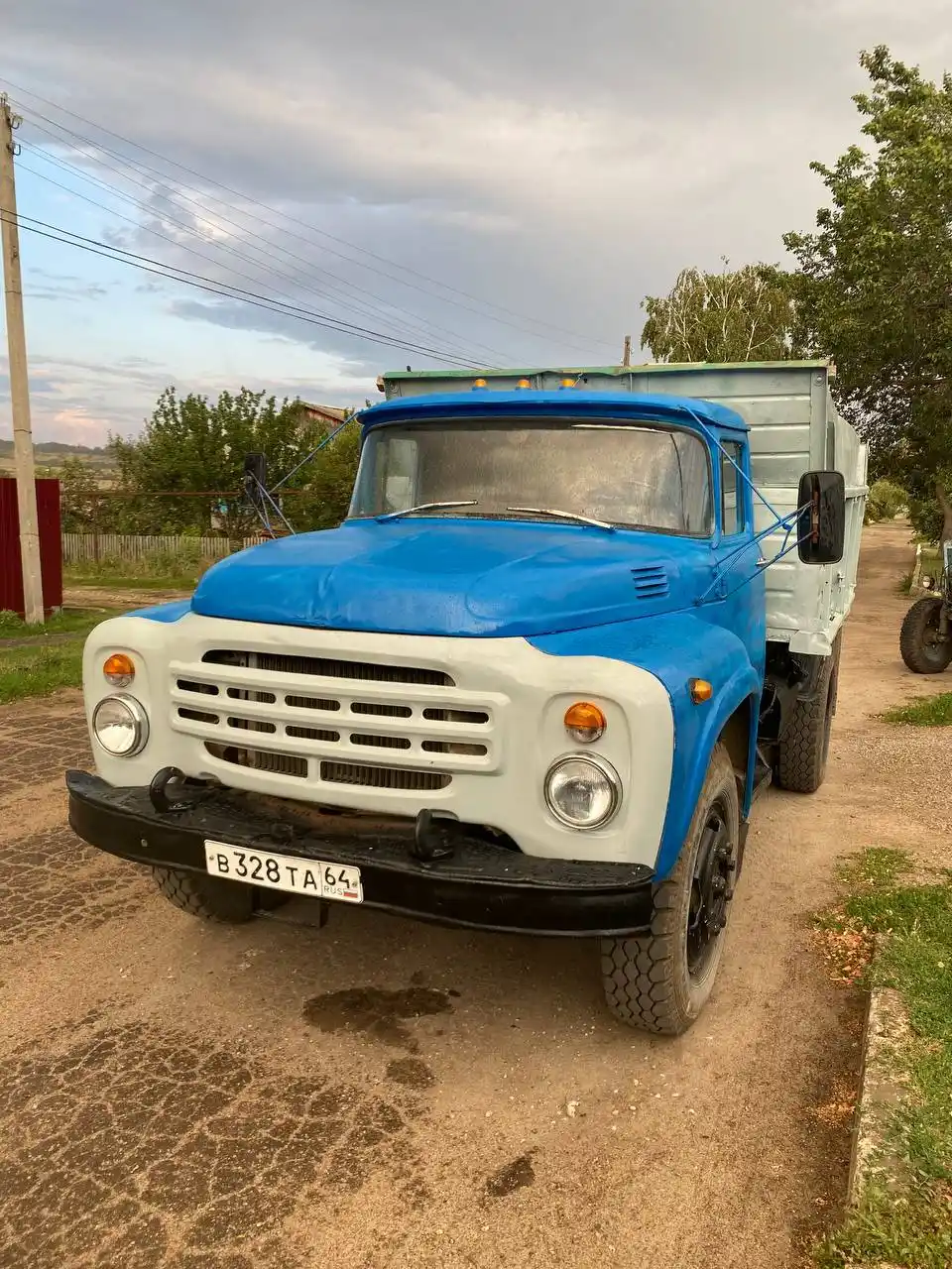 Продам ЗИЛ самосвал