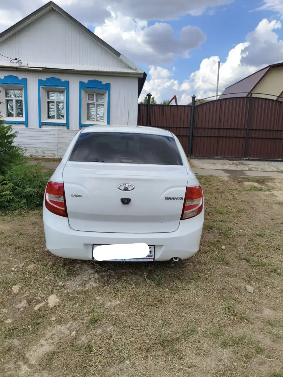 Продается Лада Гранта в отличном состоянии