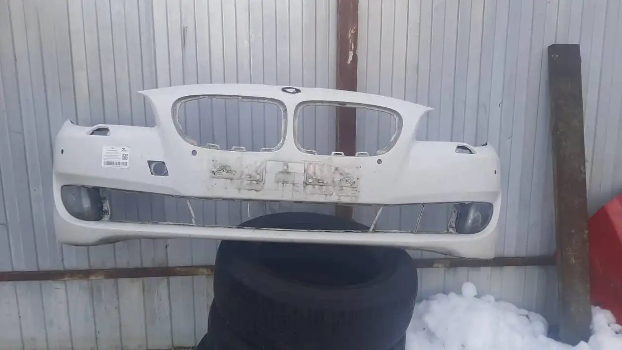 Продам бампер BMW 5-серии f10