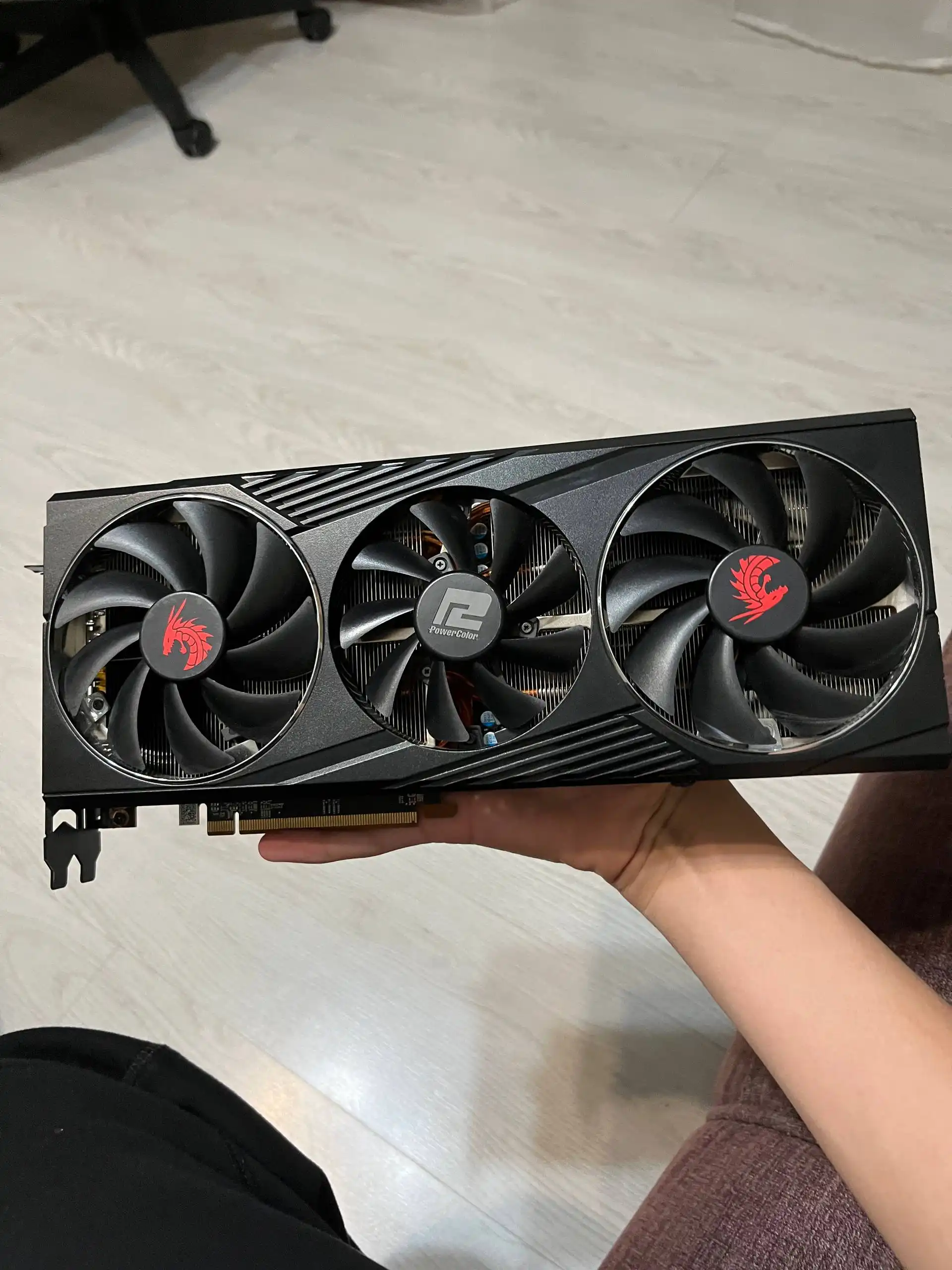Продажа видеокарты RX 6800 XT Power Cool 16 ГБ