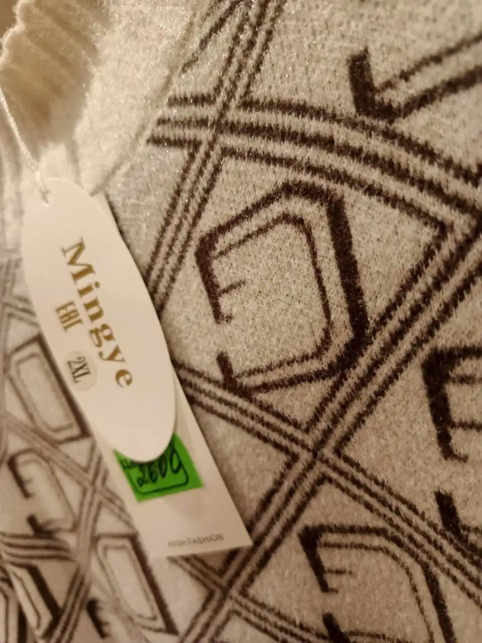 Новый мягкий уютный теплый свитер