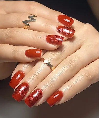 Услуги маникюра и педикюра - Красота и здоровье в Саратов