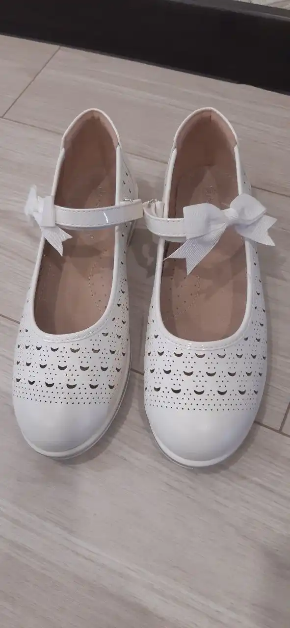 Новые туфли на девочку размер 36