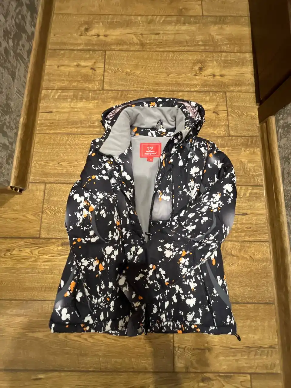 Зимняя одежда 42-44 размер