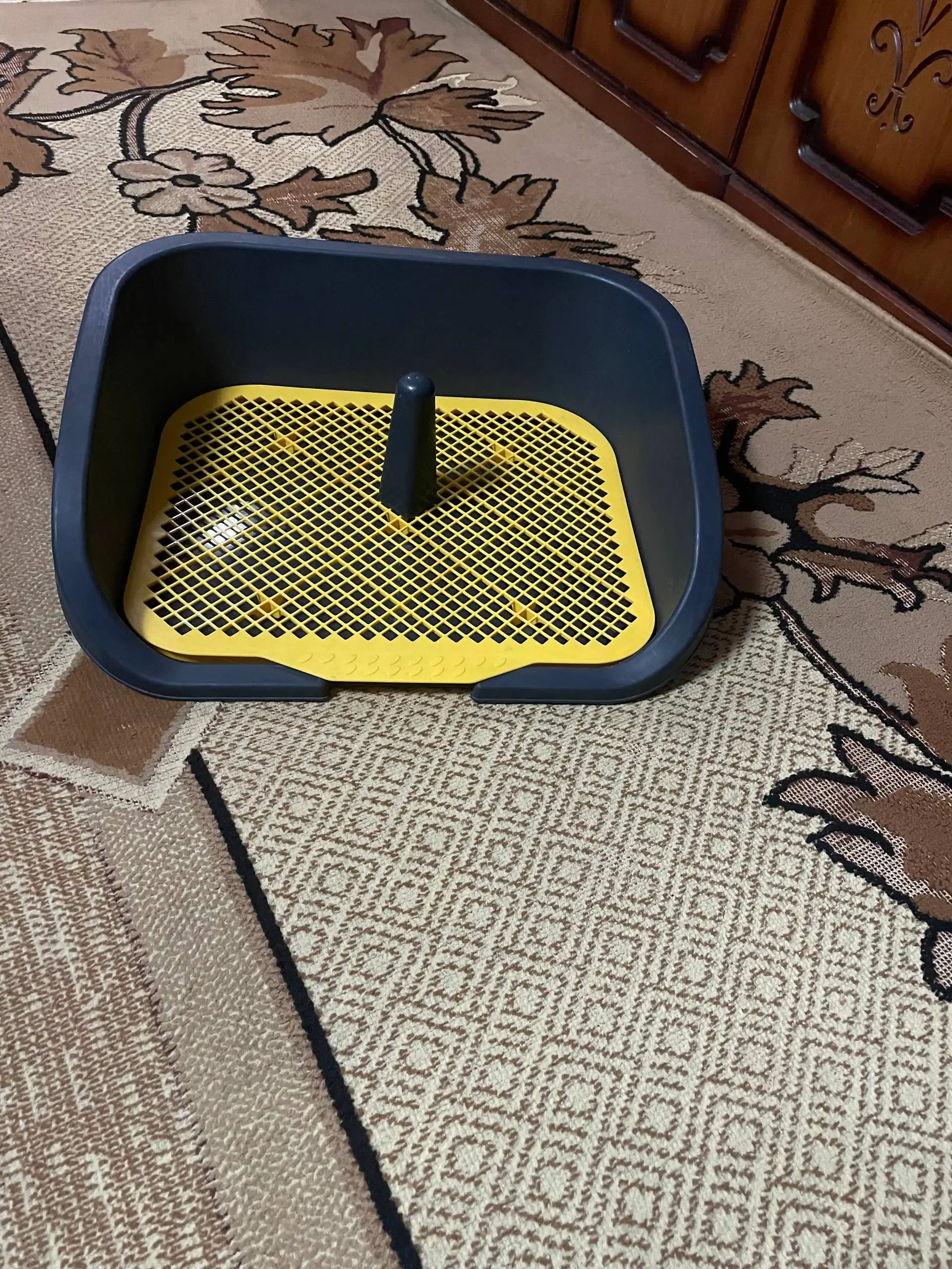 Лоток для мелких собак с столбиком