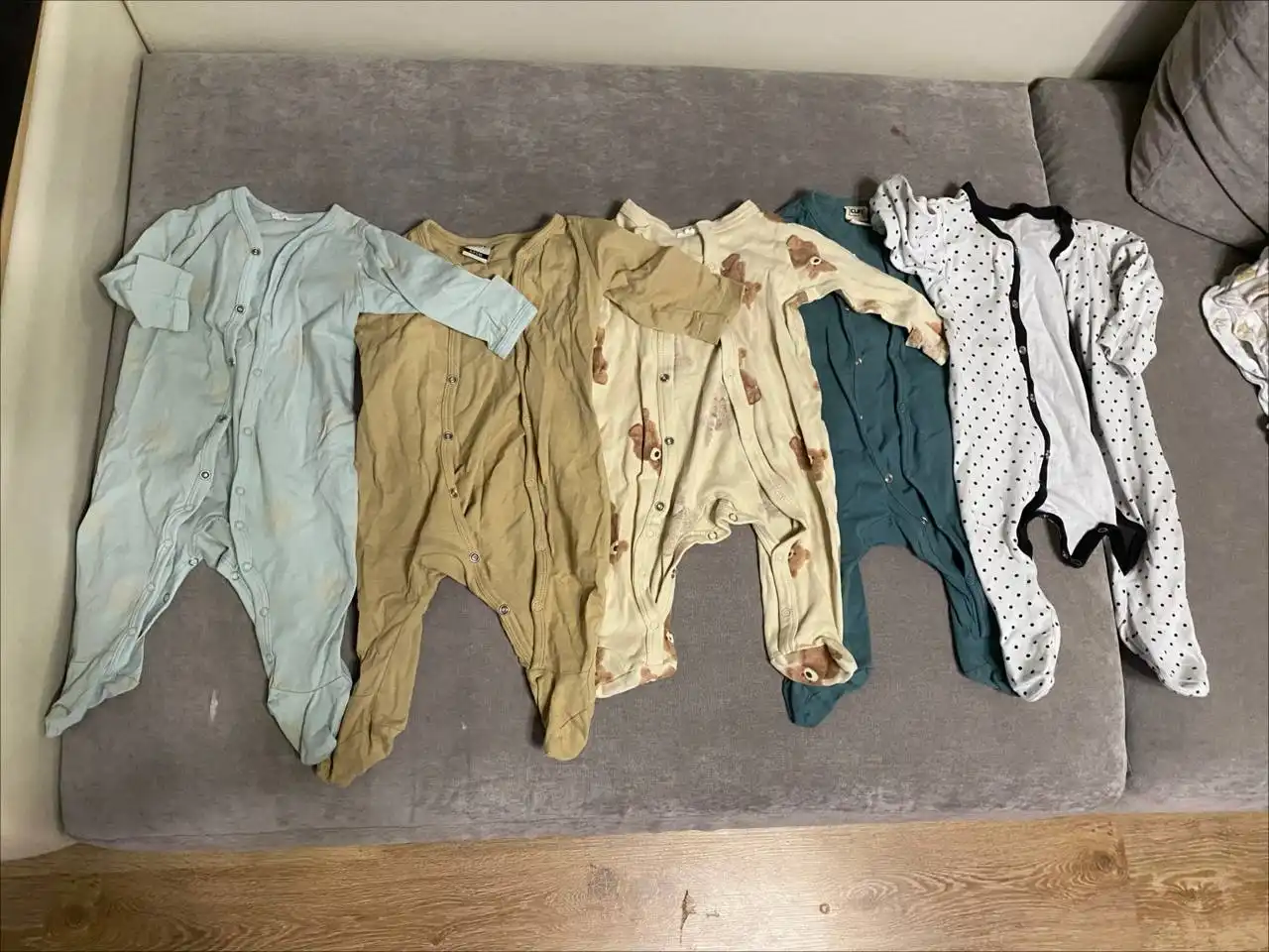 Детская одежда и игрушки для новорожденных