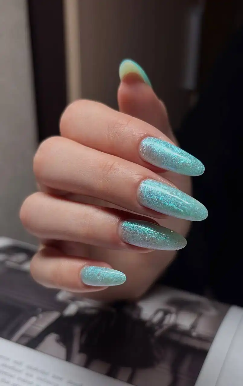 Маникюр к Новому году