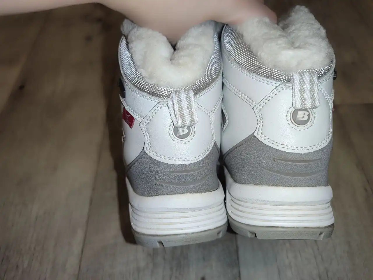 Ботинки натуральные р.38 с дефектами