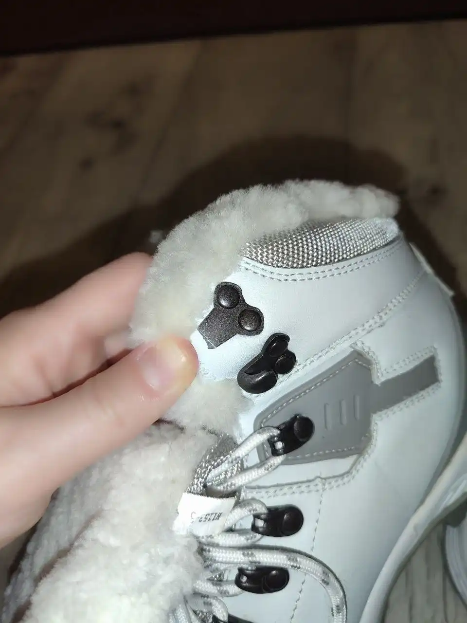 Ботинки натуральные р.38 с дефектами