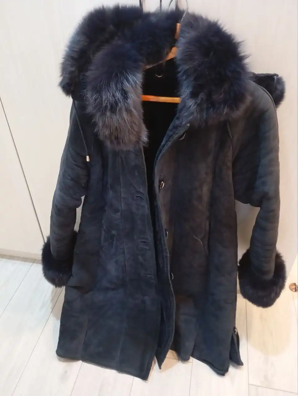 Продажа дублёнки женской, куртки мужской и рабочих брюк