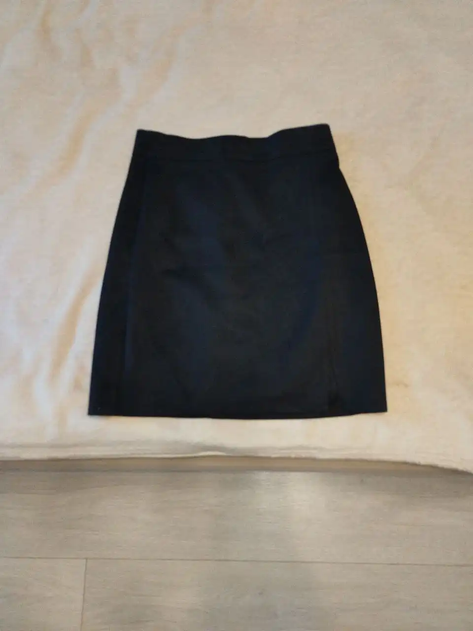 Юбка замшевая черная мини с разрезом, размер 44