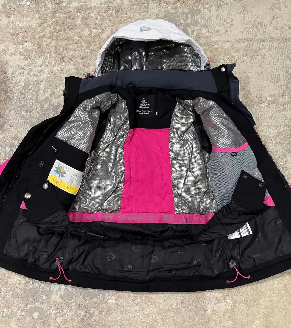 Горнолыжный костюм для девочки 134 размер