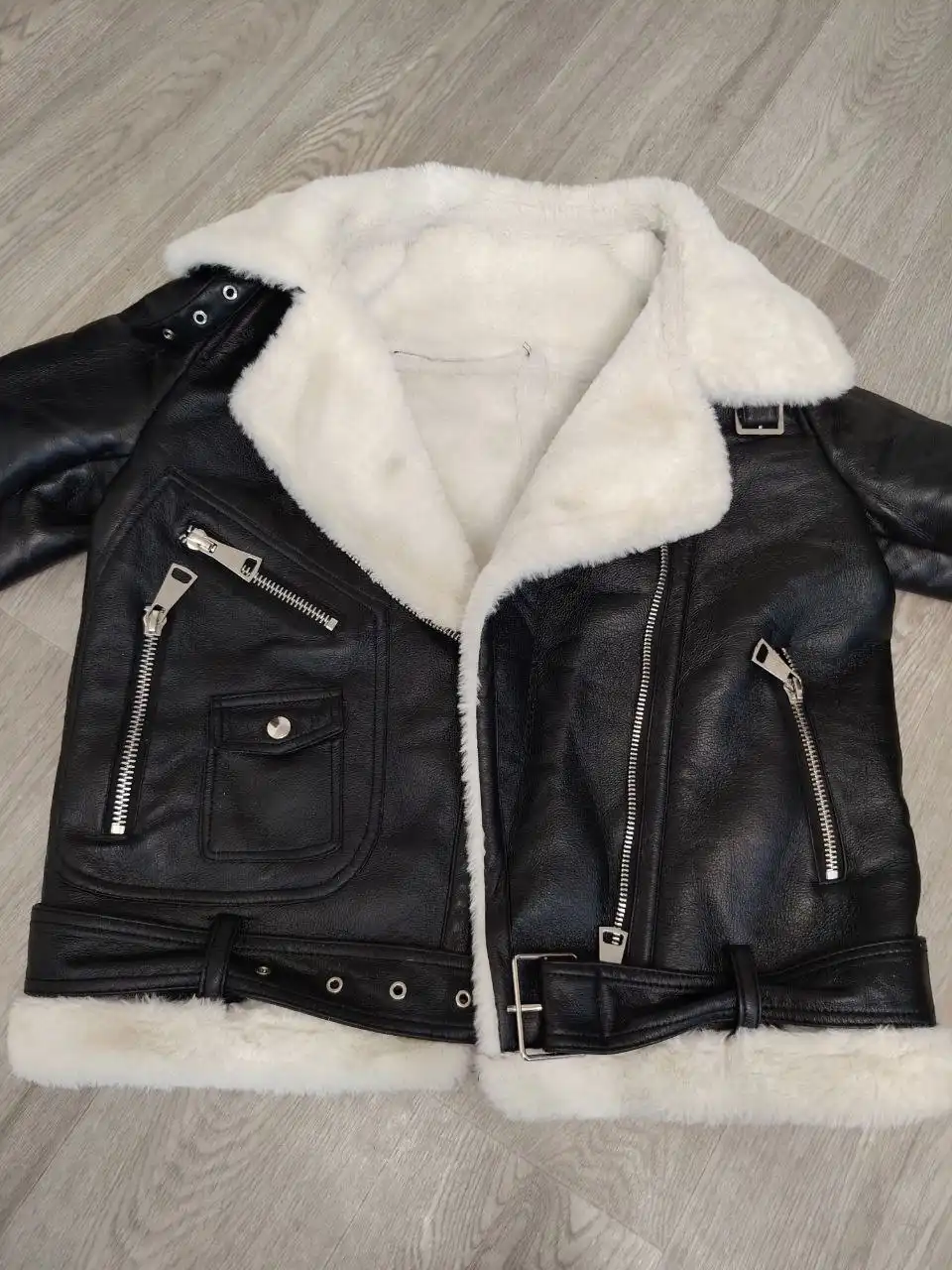 Одежда на размер 44-46