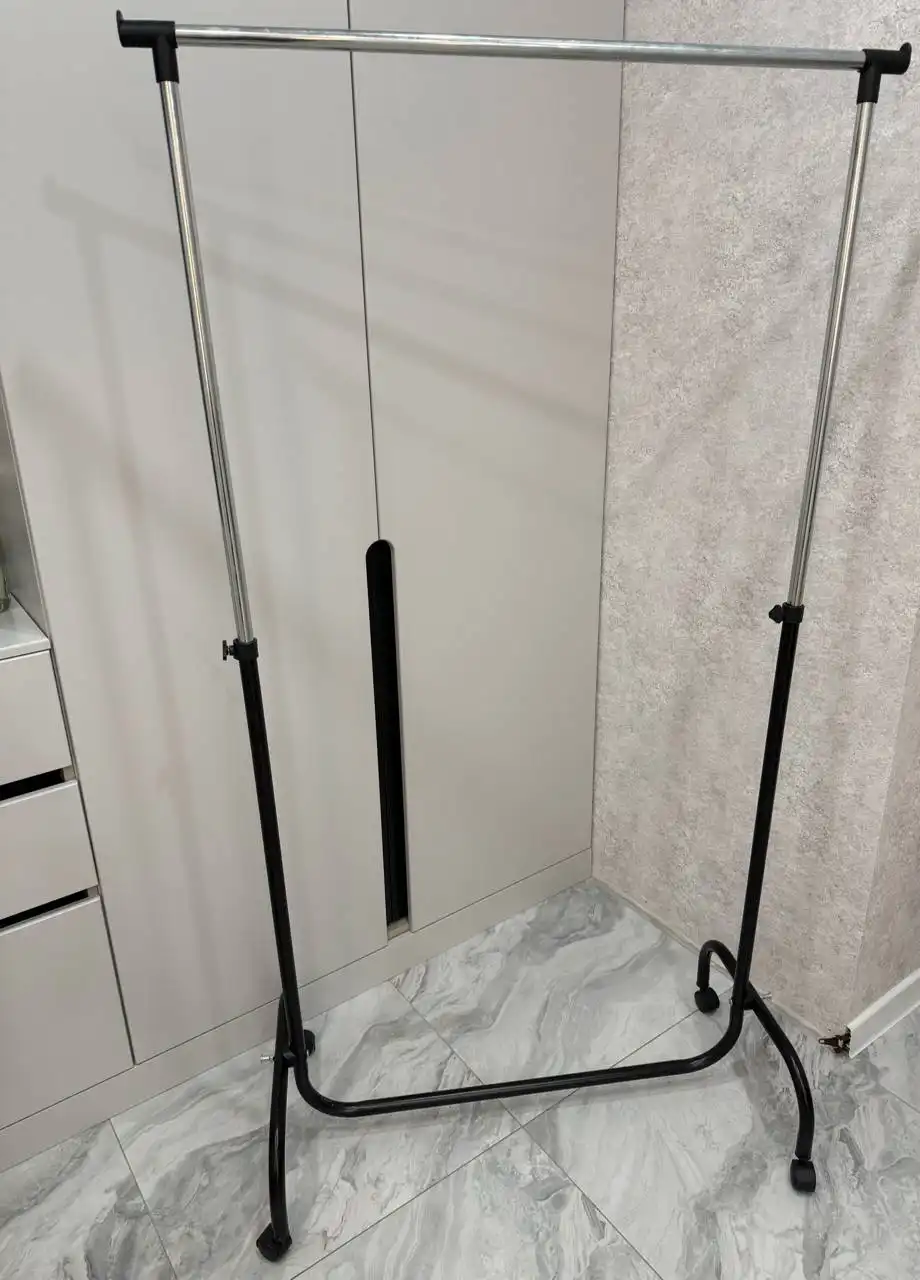 Продам вешалку