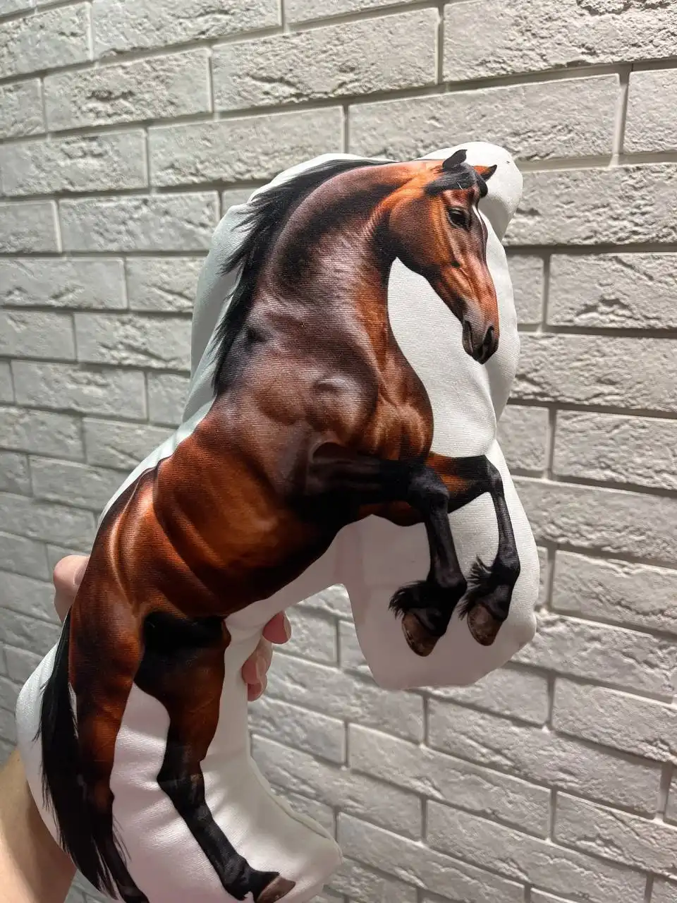 Декоративная подушка символ года ручная работа