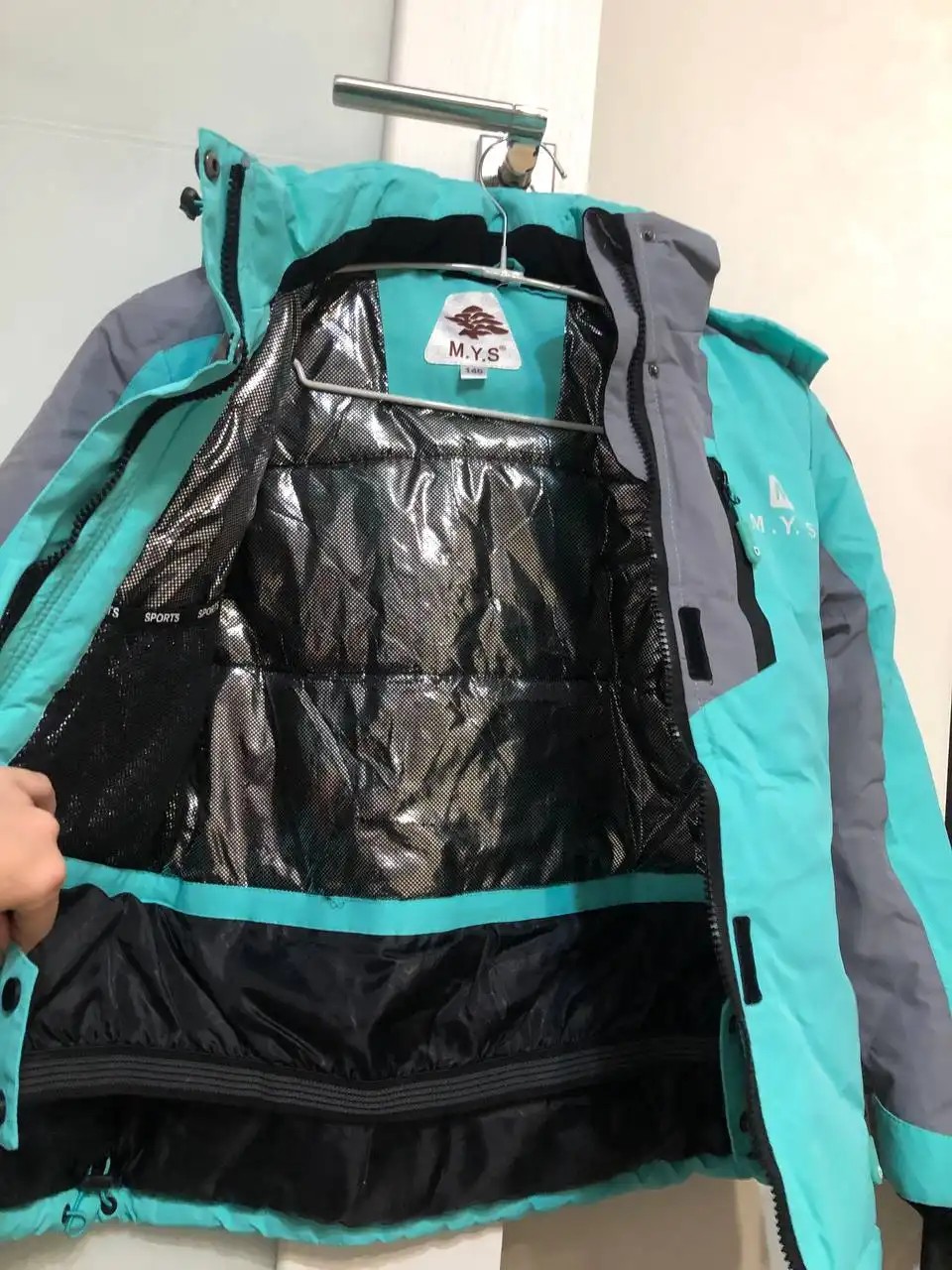 Зимний костюм для девочки размер 140